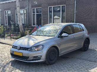 Coche accidentado Volkswagen Golf 1.0 TSI  Bluemotion NAP 2016/1