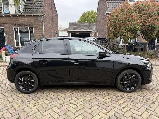Opel Corsa 1.2 GS Line AUTOMAAT NAP picture 3