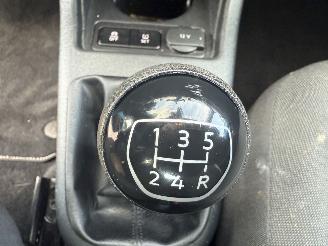 Volkswagen Up! 1.0 BMT Move Up picture 14