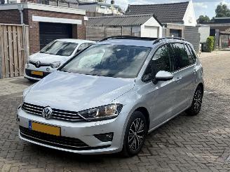 škoda osobní automobily Volkswagen Golf Sportsvan 1.6 TDI / DSG / NAP 2016/1