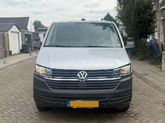 Volkswagen Transporter 2.0 TDI L1H1 28 Bulli picture 3