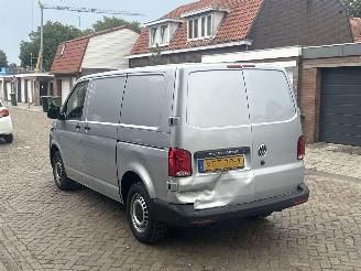 Volkswagen Transporter 2.0 TDI L1H1 28 Bulli picture 15
