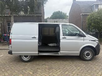 Volkswagen Transporter 2.0 TDI L1H1 28 Bulli picture 8