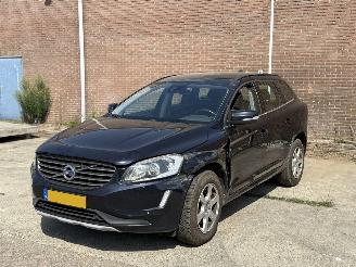 Volvo Xc-60 2.0 D3 FWD AUTOMAAT picture 3