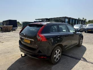Volvo Xc-60 2.0 D3 FWD AUTOMAAT picture 7