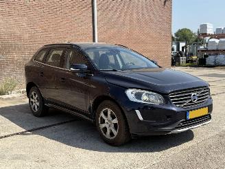 Volvo Xc-60 2.0 D3 FWD AUTOMAAT picture 5