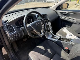 Volvo Xc-60 2.0 D3 FWD AUTOMAAT picture 15