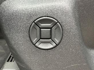 Volkswagen Tiguan 1.5 eTSI AUTOMAAT Nieuwste model! picture 20