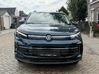 Volkswagen Tiguan 1.5 eTSI AUTOMAAT Nieuwste model! picture 2