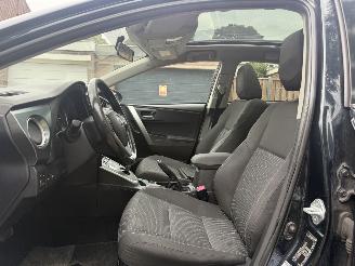 Toyota Auris Touring Sports 1.8 hybride lease AUTOMAAT picture 17