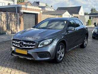 Mercedes GLA 200d AMG AUTOMAAT picture 2