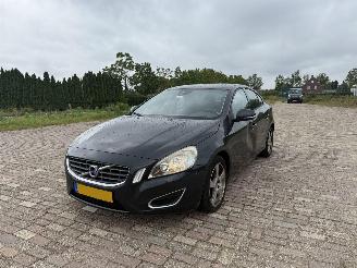 škoda osobní automobily Volvo S-60 2.0 D3 2011/1