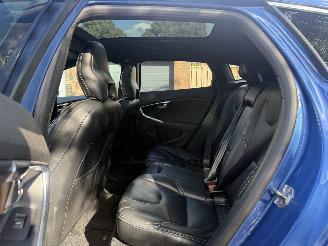 Volvo V-40 2.0 T4 R DESIGN Sport picture 18