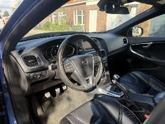 Volvo V-40 2.0 T4 R DESIGN Sport picture 19