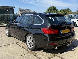 BMW 3-serie 320d picture 9