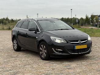 Opel Astra 1.6 cdti edition EURO 6 SPORTS TOURER picture 3