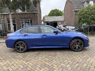 BMW 3-serie 330e M PAKKET X-Drive picture 4