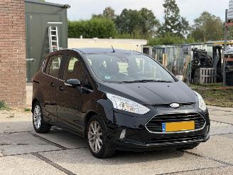 Ford B-Max 1.0 EcoBoost Titanium picture 4