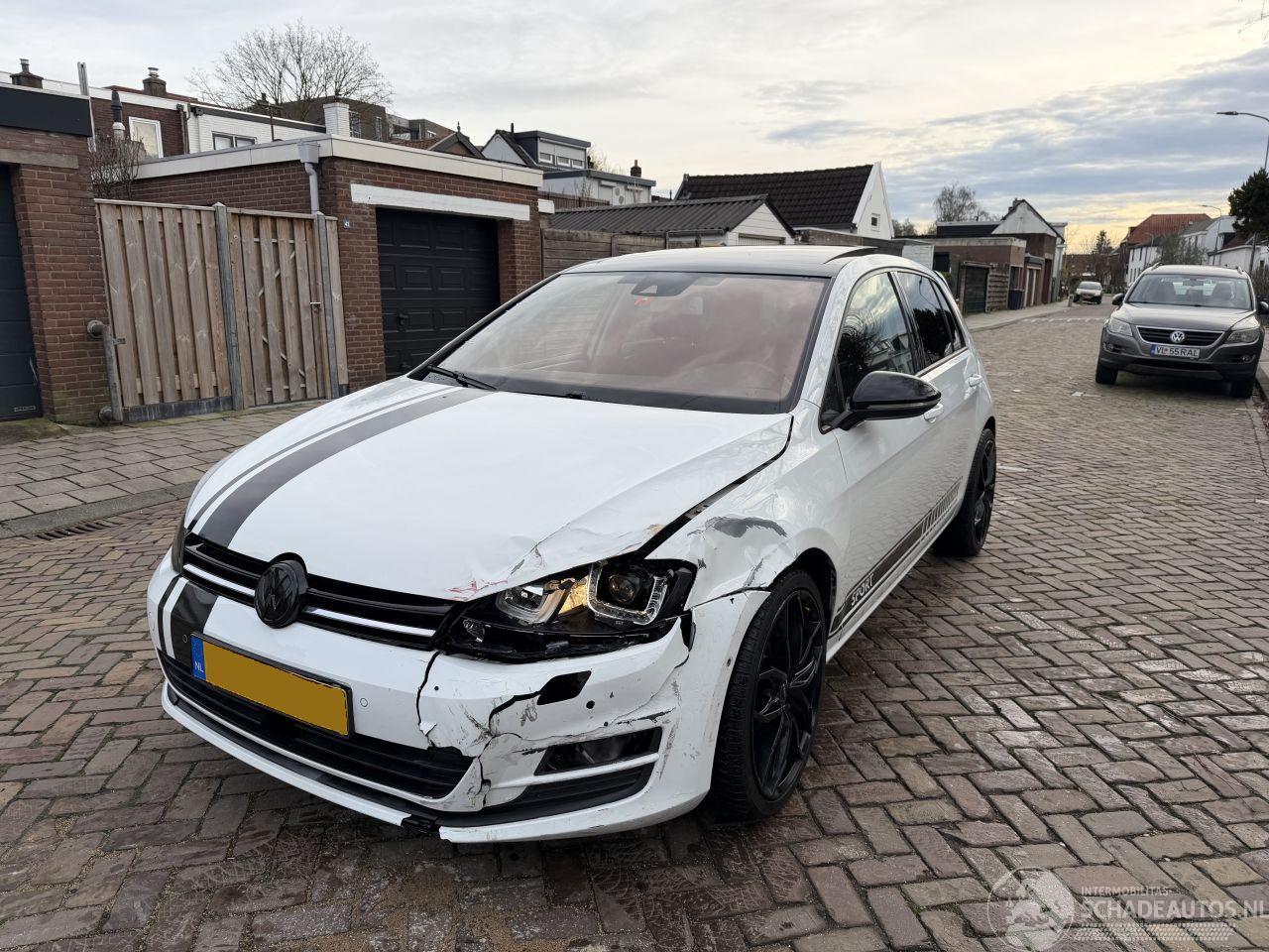Volkswagen Golf 1.4 TSI DSG AUTOMAAT