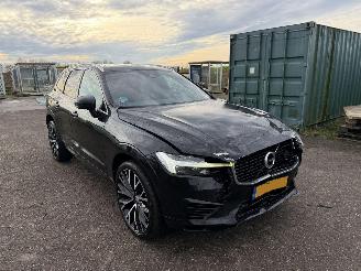 Volvo Xc-60 2.0 T8 R DESIGN AWD picture 31