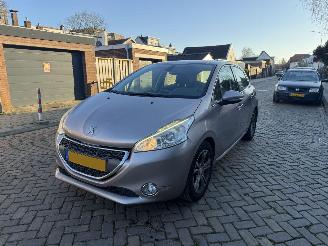 Avarii autoturisme Peugeot 208 1.6 e-HDi Allure  NAP 2012/1