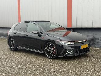 Schadeauto Volkswagen Golf 2.0 GTI 245 PK PANO 2020/1