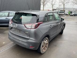 Opel Crossland 1.2 picture 3