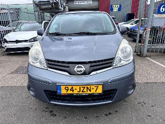 Nissan Note 1.6 Tekna picture 2