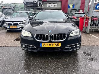 BMW 5-serie TOURING 520i Luxury Edition picture 2