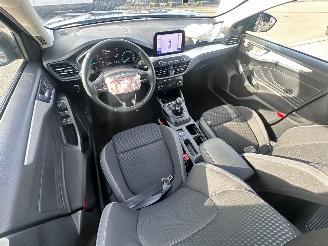 Ford Focus 1.0 EcoBoost hybride 125PK picture 7