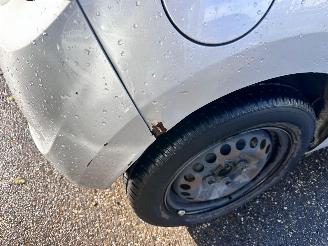 Opel Karl 1.0 picture 15