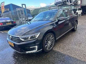  Volkswagen Passat 1.4 TSI / GTE / DSG / PLUG IN / LEER 2015/11
