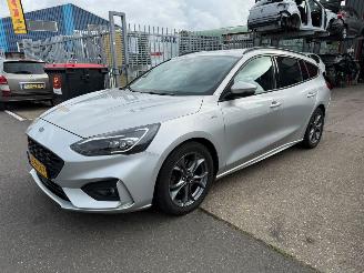 Schadeauto Ford Focus 1.0 ECOBOOST AUTOMAAT / TITANIUM / X BUSINESS 2020/7