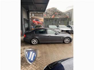 Coche siniestrado BMW 3-serie 3 serie (E90), Sedan, 2005 / 2011 320i 16V 2005/10