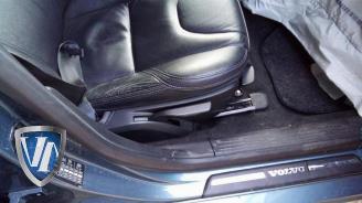 Volvo V-40 V40 (MV), Hatchback 5-drs, 2012 / 2019 2.0 D4 20V picture 8