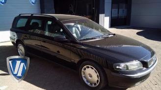 Volvo V-70 V70 (SW), Combi, 1999 / 2008 2.4 D5 20V picture 4