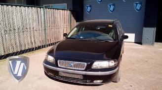 Sloopauto Volvo V-70 V70 (SW), Combi, 1999 / 2008 2.4 D5 20V 2003