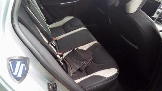 Volvo V-60 V60 I (FW/GW), Combi, 2010 / 2018 1.6 DRIVe picture 2
