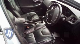 Volvo V-40 V40 (MV), Hatchback 5-drs, 2012 / 2019 2.0 D3 20V picture 6