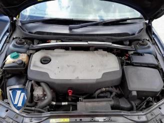 Volvo S-60 S60 I (RS/HV), Sedan, 2000 / 2010 2.4 D5 20V picture 5