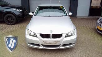 Salvage car BMW 3-serie 3 serie (E90), Sedan, 2005 / 2011 320d 16V 2007/1