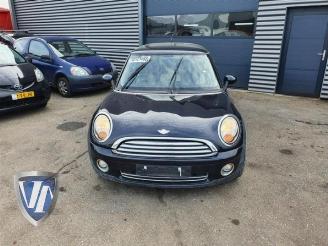 Auto da rottamare Mini Cooper Mini (R56), Hatchback, 2006 / 2013 1.6 16V Cooper 2007/1