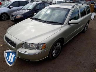 demontáž osobní automobily Volvo V-70 V70 (SW), Combi, 1999 / 2008 2.4 20V 170 2005/7