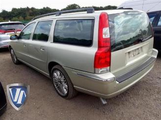 Volvo V-70 V70 (SW), Combi, 1999 / 2008 2.4 20V 170 picture 3