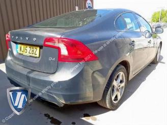 Volvo S-60 S60 II (FS), Sedan, 2010 / 2018 2.0 D4 16V picture 4