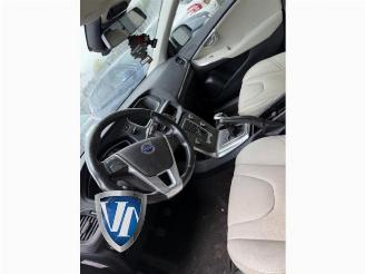 Volvo V-40 V40 (MV), Hatchback 5-drs, 2012 / 2019 2.0 D4 16V picture 4