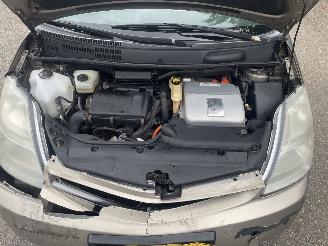 Toyota Prius 1.5 hybrid picture 7