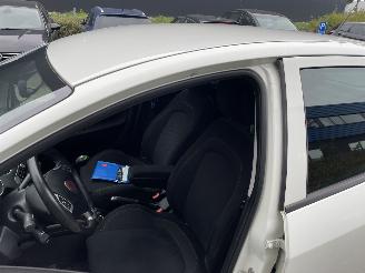 Fiat Punto Evo 5DRS 73 KW picture 11