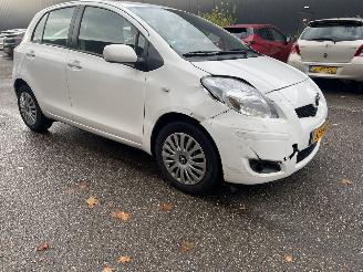 Toyota Yaris 1.3 5drs 74kw Clima picture 7
