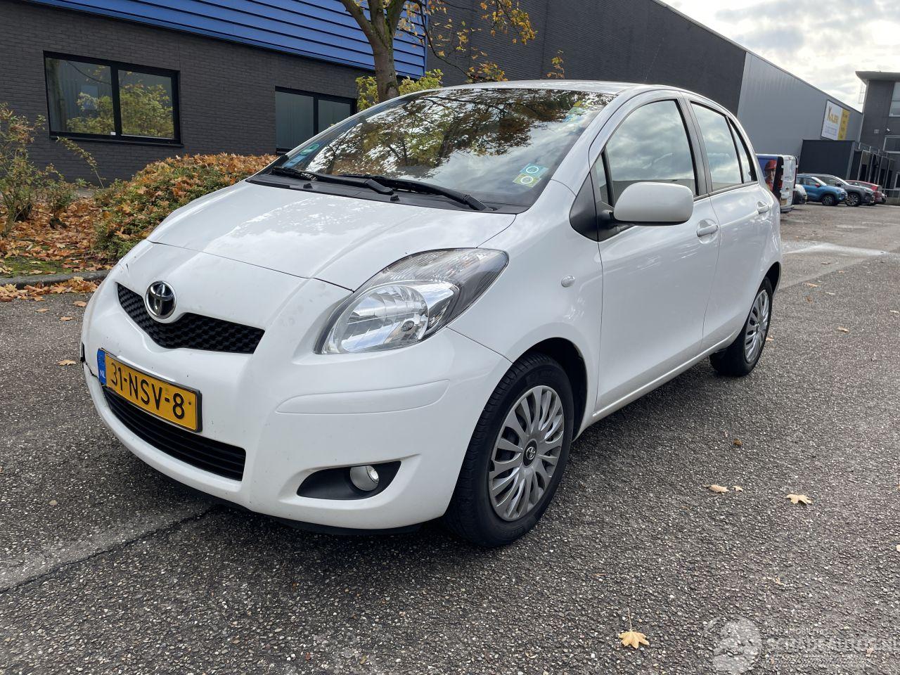 Toyota Yaris 1.3 5drs 74kw Clima